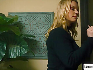 Housekeeping Caught Lesbian Guest Fucking Her Stepdaughter