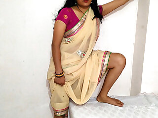 Indian Bhabhi Cheat Hubby Sex With Devar In Saree With Hindi Audio