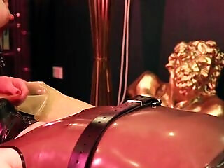 Facesitting On The Rubberslave