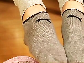 Dirty Grey Sneaker Socks In Pink Clogs - Casual Foot Tease