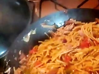 Spaghetti With Tuna 2